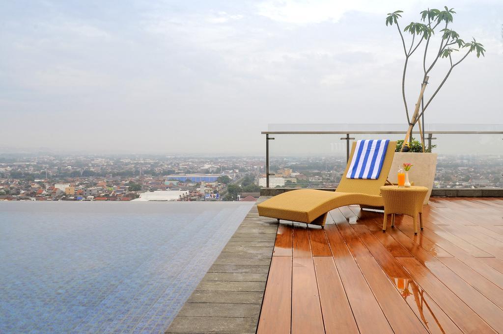 Louis Kienne Hotel Pandanaran Semarang Luaran gambar
